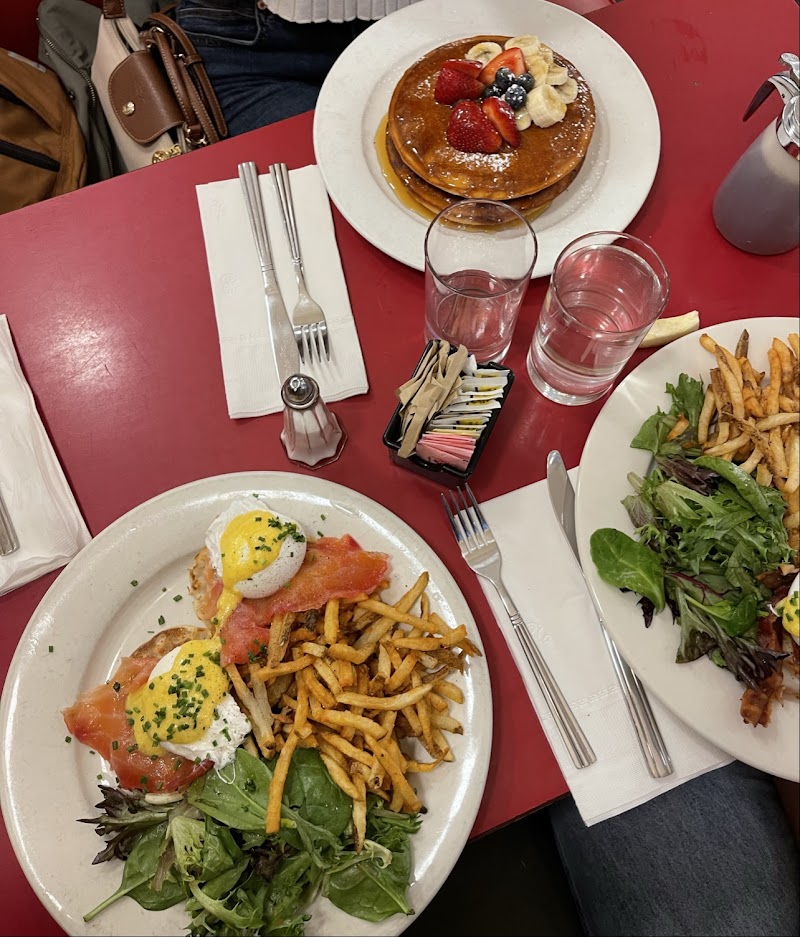 Cafe Luluc photo 3