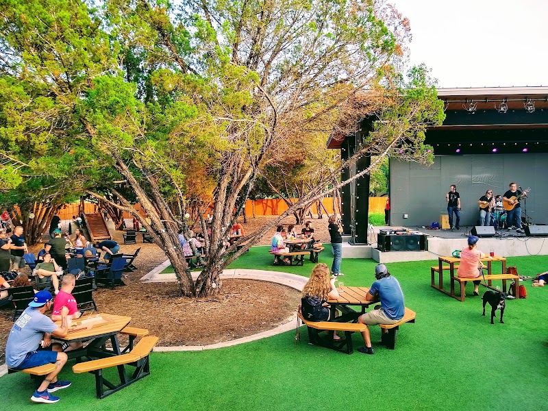 Meanwhile Brewing photo 4