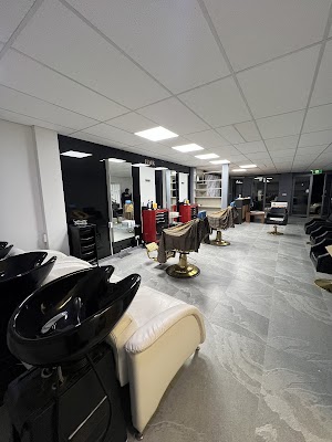 Hair Empires photo 3