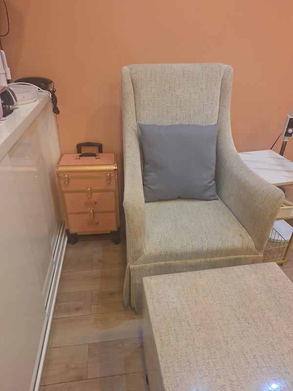Tippy Lounge