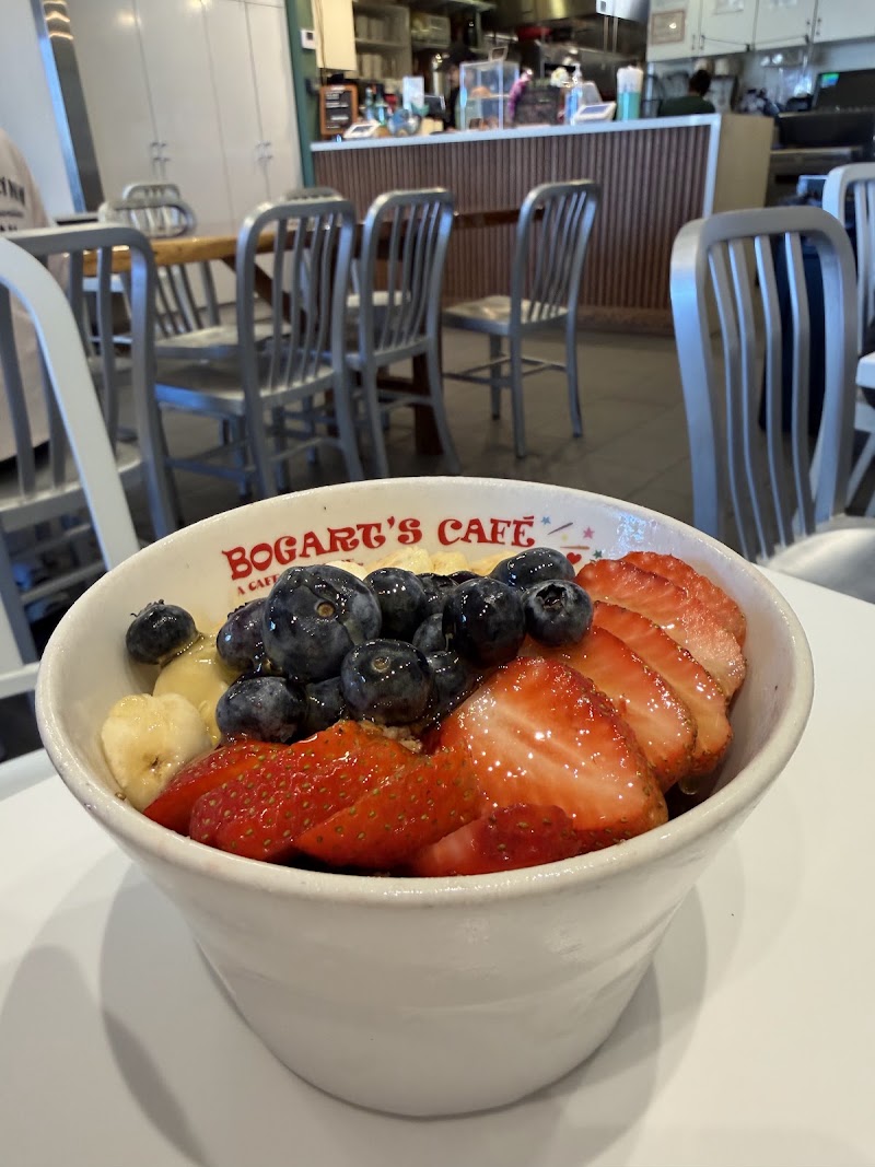Bogart's Café photo 4