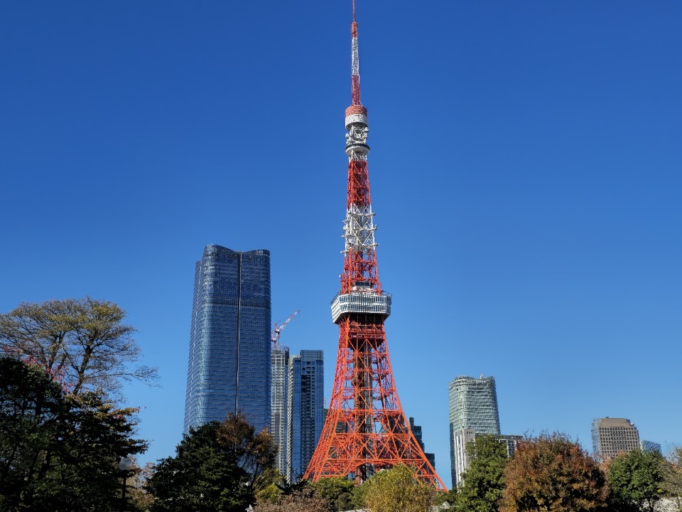 Tokyo tower at night