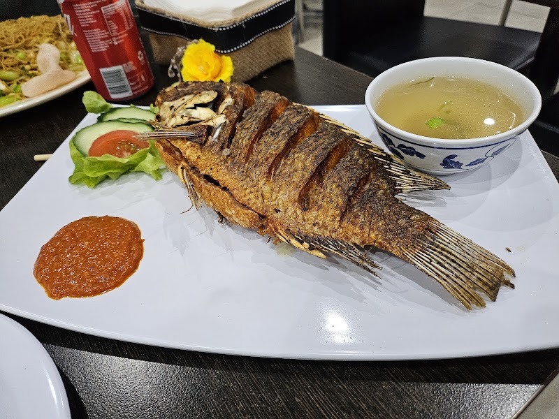 Pondok Daun Restaurant photo 4