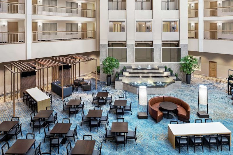 Flexible event space with quick response capabilities