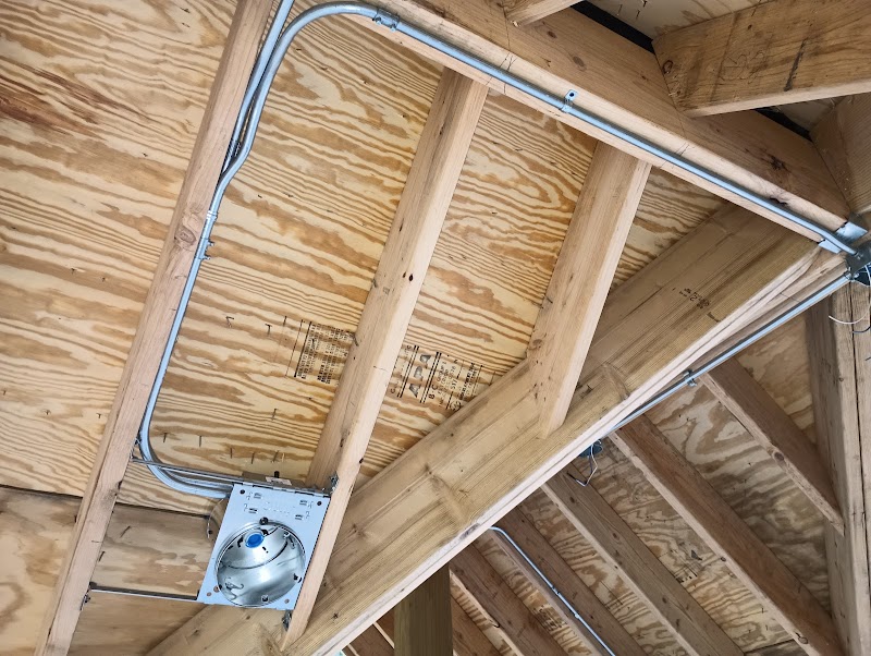 DC Electrical Services - Licensed, Bonded And Insured, Emergency Chicagoland Electrician - Electrician in Chicago