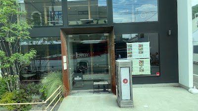 Shaw's Sushi Bar & Dining