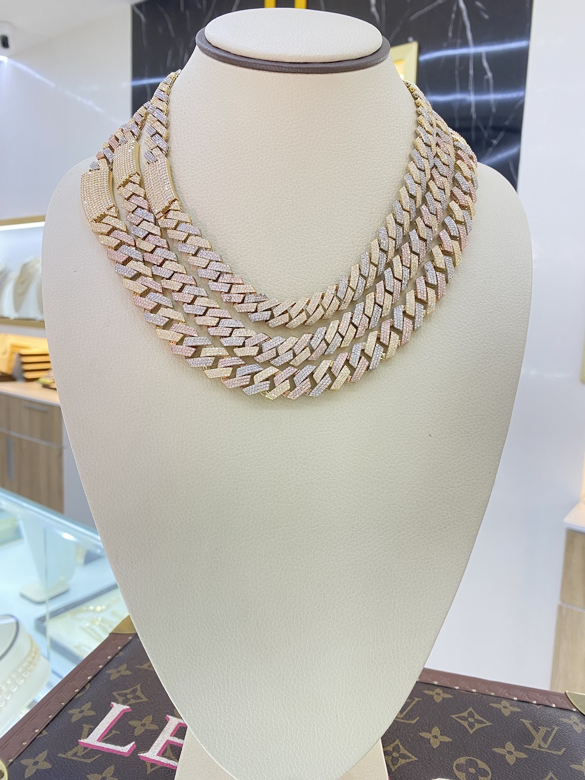 Taylon Lepraga Joyeria - Imagen 3