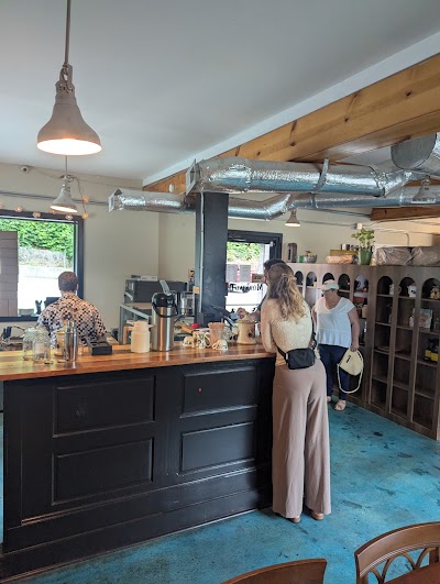 Morning Bee Bakery & Bagelry