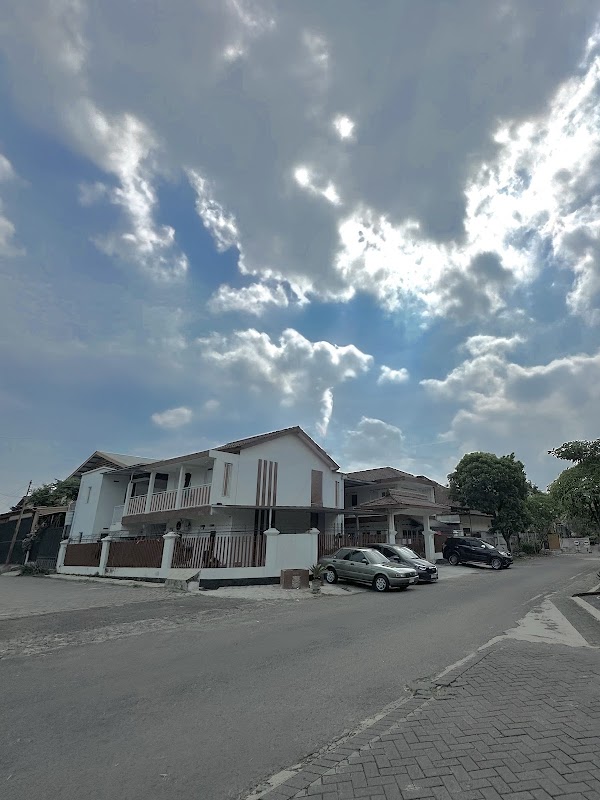 Kost 77