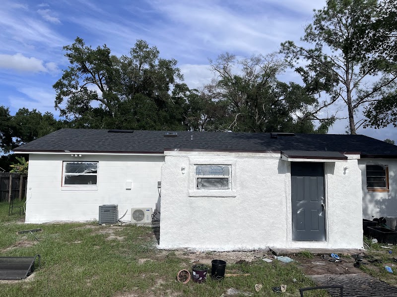 His and Hers Construction photo 3