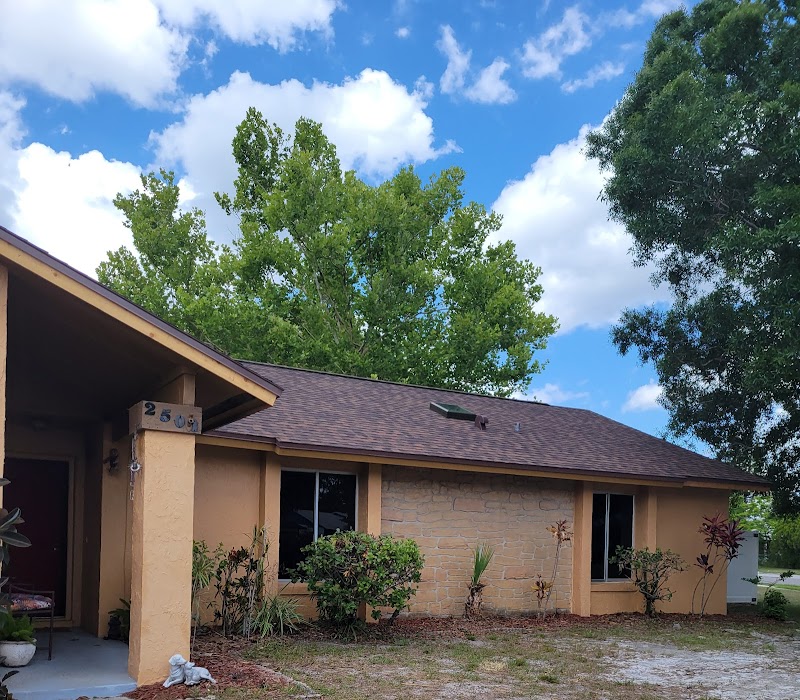 His and Hers Construction photo 2