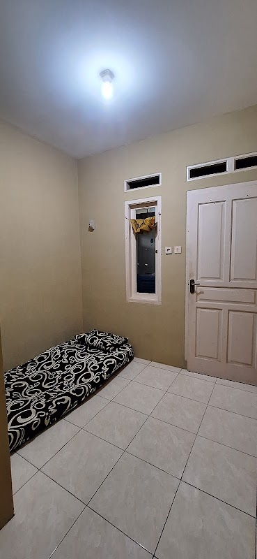 KOST PUTRA H. SYAHRONI - Properti Sewa jakarta