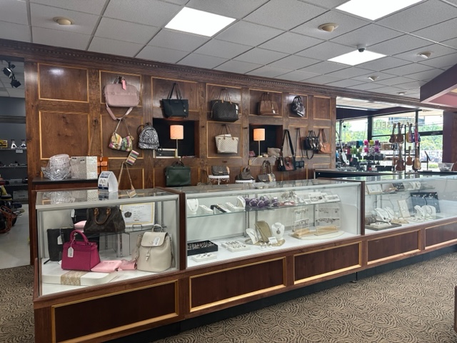 Facet Jewelry Music & Pawn photo