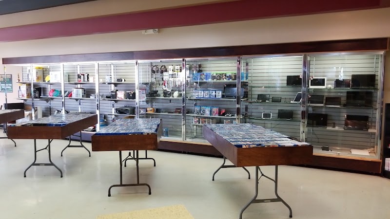 Facet Jewelry Music & Pawn photo