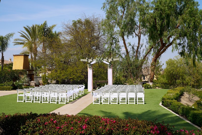 The Retreat by Wedgewood Weddings