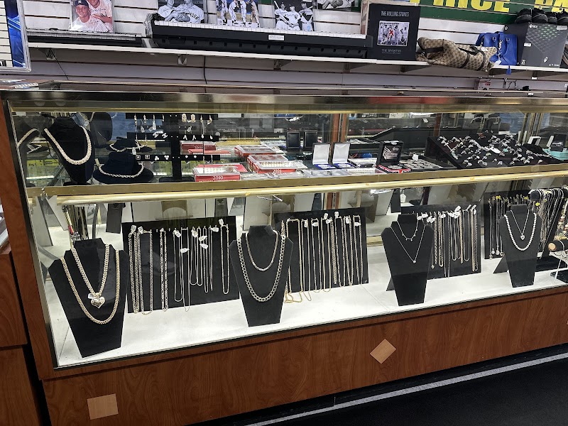 Fassst Cash Pawn photo