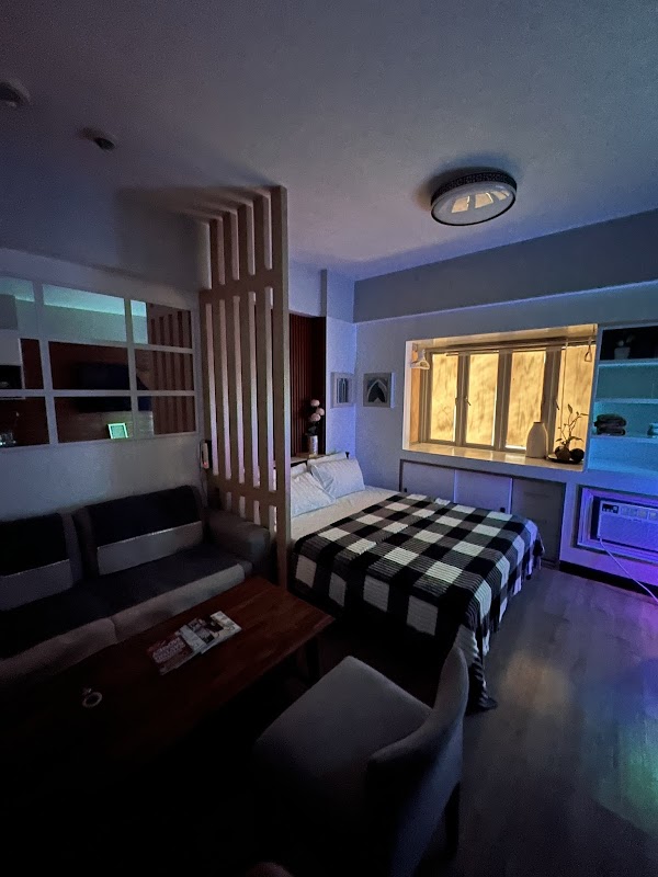 Vista Ermano Mckinley taguig BGC Staycation
