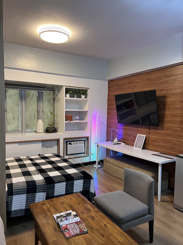 Vista Ermano Mckinley taguig BGC Staycation
