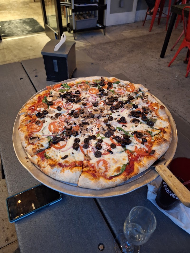 Famulari's Pizzeria: Cainhoy photo 2