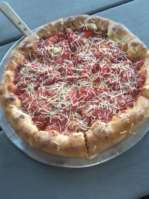 Famulari's Pizzeria: Cainhoy photo 3