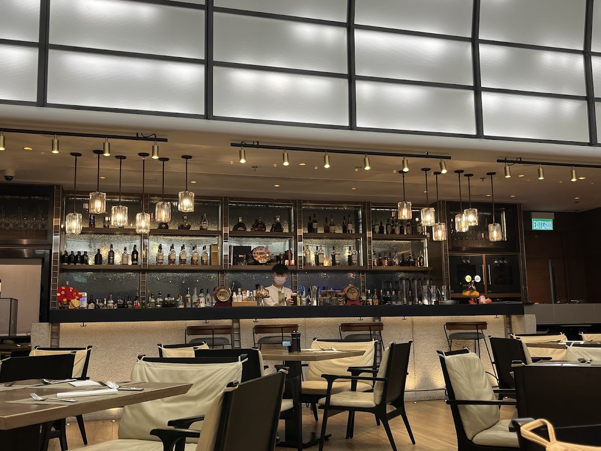 Pier Lounge and Pier Bar photo 1