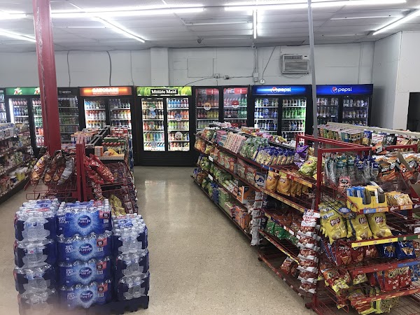 STOP AND SAVE FOOD MART exterior