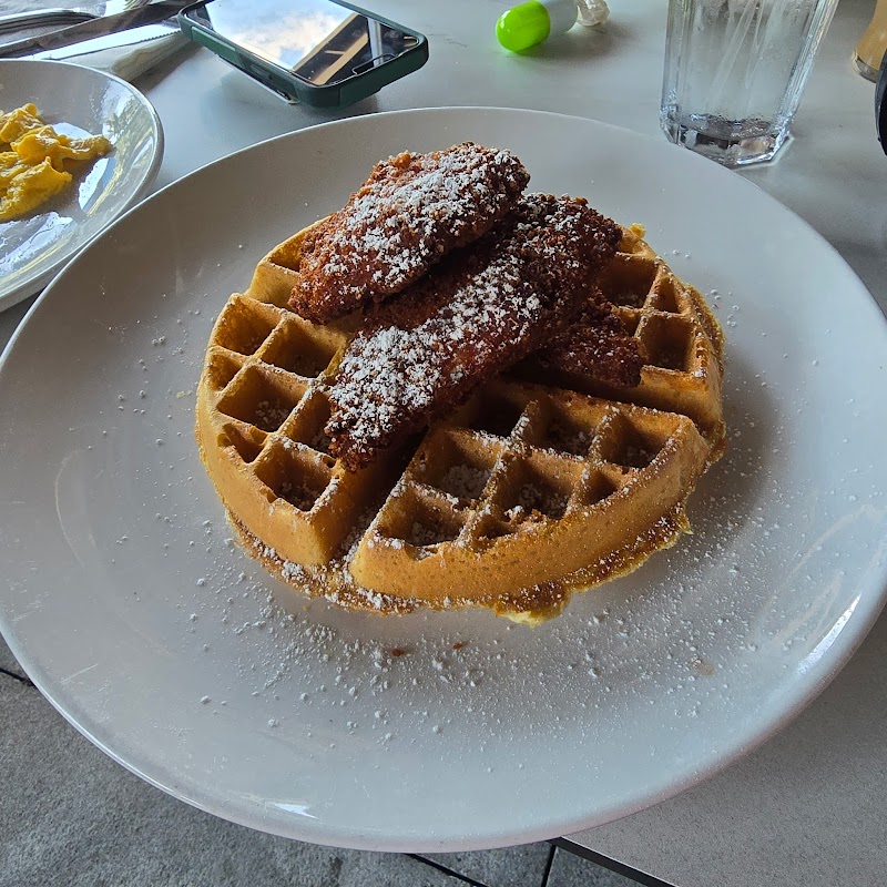 Broken Yolk Cafe photo 3