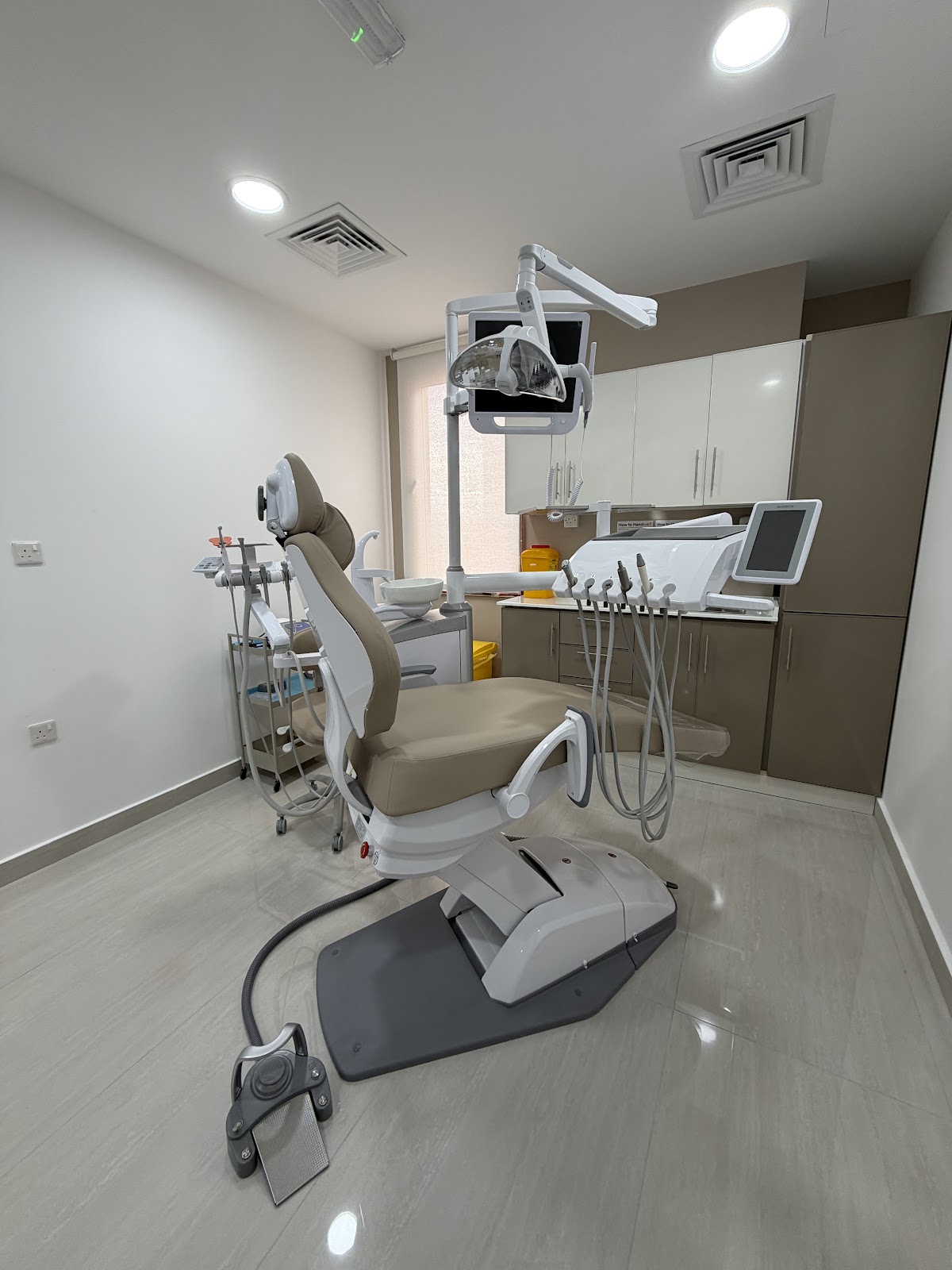 Auvea Dental & Aesthetic Clinic 4