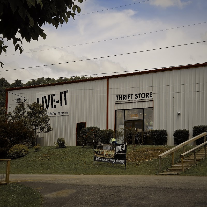 LIVE-IT Thrift Store photo 3