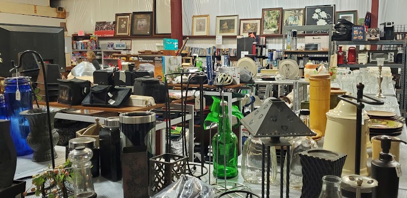 LIVE-IT Thrift Store photo 4