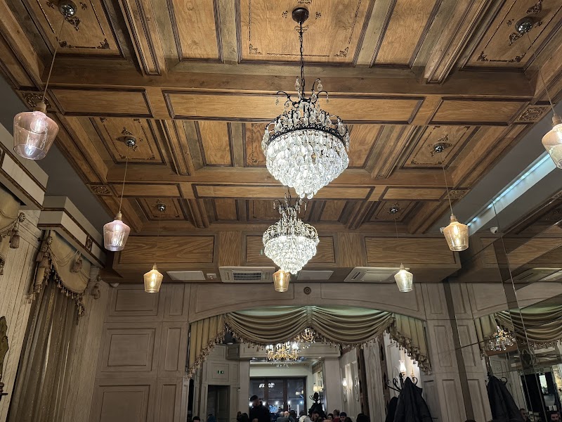 Mihmandar Restaurant Berlin Kreuzberg photo 3