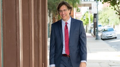 Lavis Law Firm - Personal Injury & Car Accident Attorney - Car accident lawyer in New Orleans