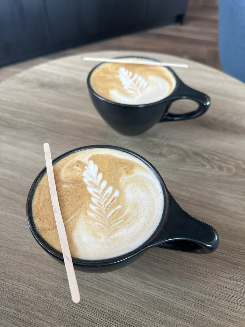 Fenyk Coffee & Social photo 2