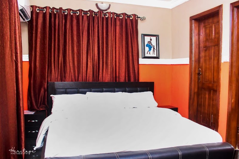 House Eleven Hotel and Apartments photo 2
