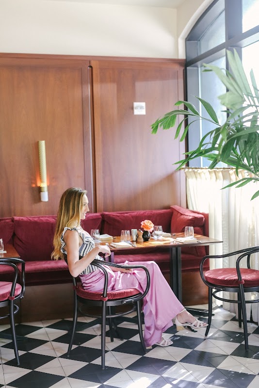 Henrietta's at The Dewberry photo 5