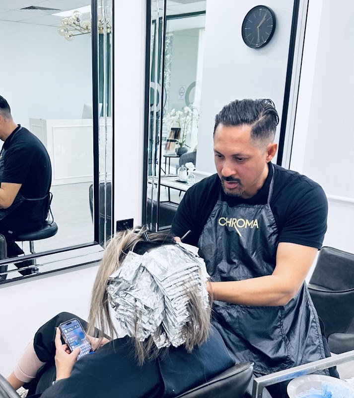 NATHANEAL V HAIR SALON photo 1