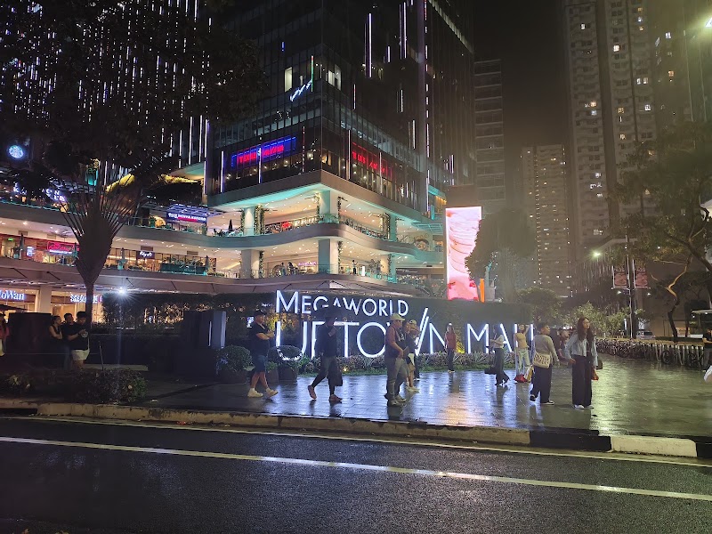 Uptown BGC