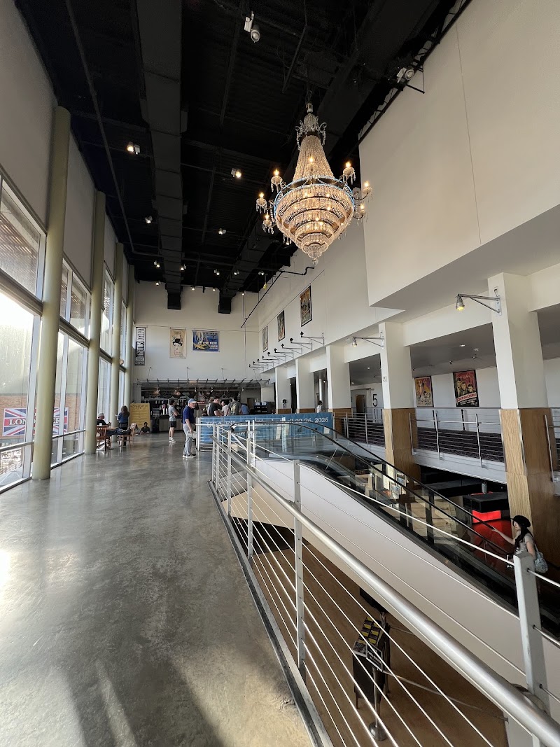 Angelika Film Center & Café - Dallas photo 4