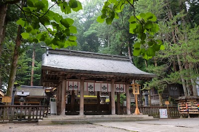 Suwa Taisha Shrine - 2