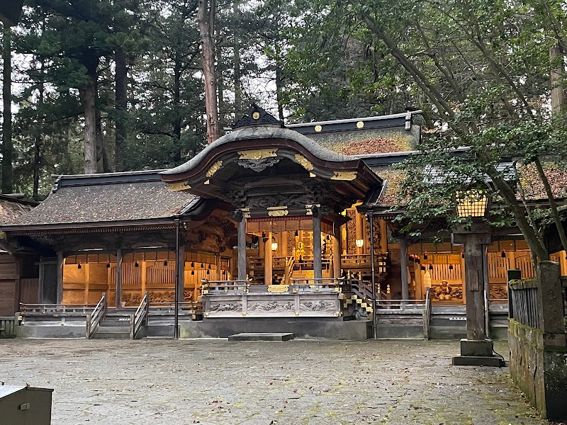 Suwa Taisha Shrine