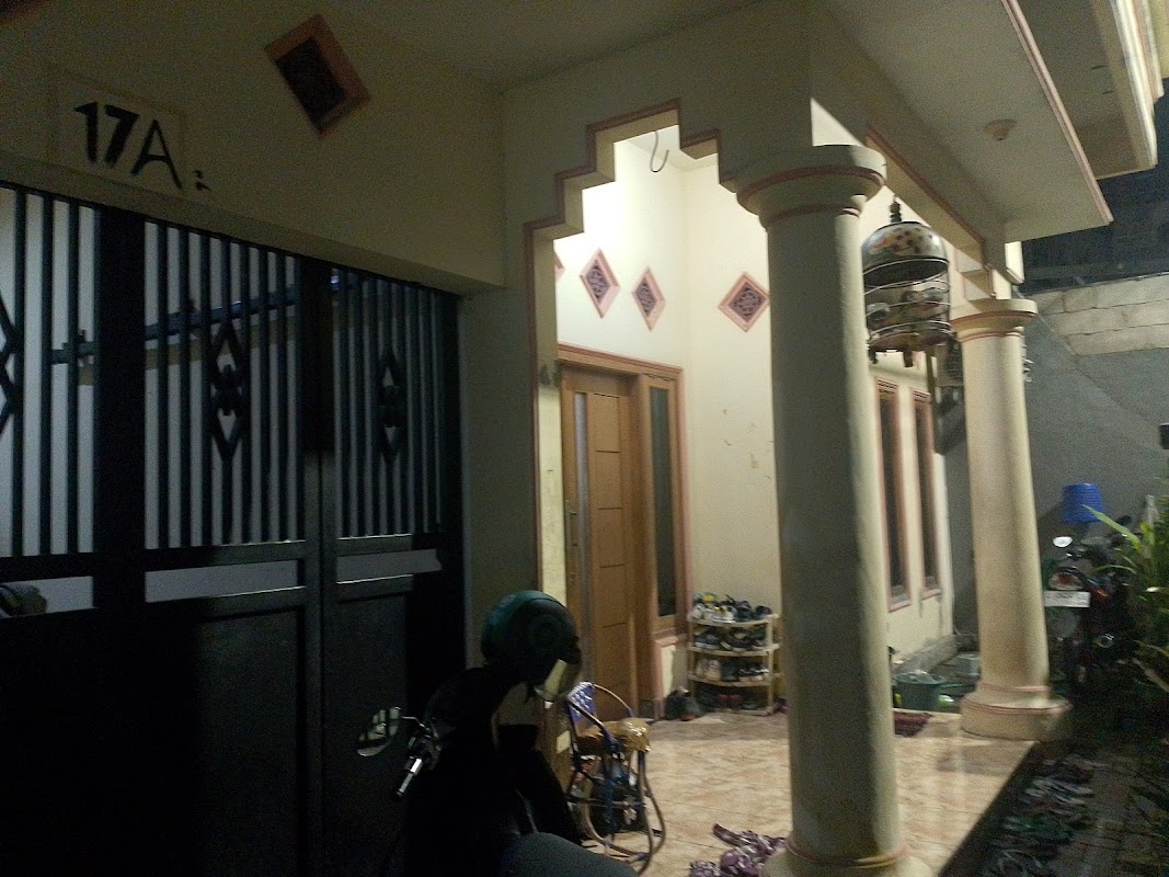Kost putri pak samsul