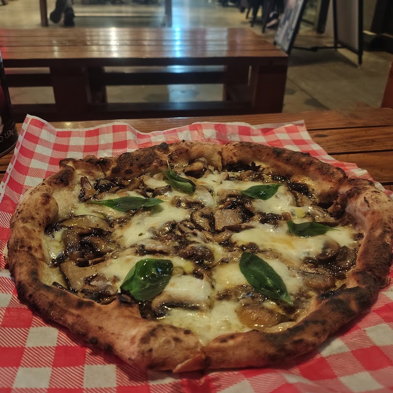 Foto de Santi Pizzeria Napoletana