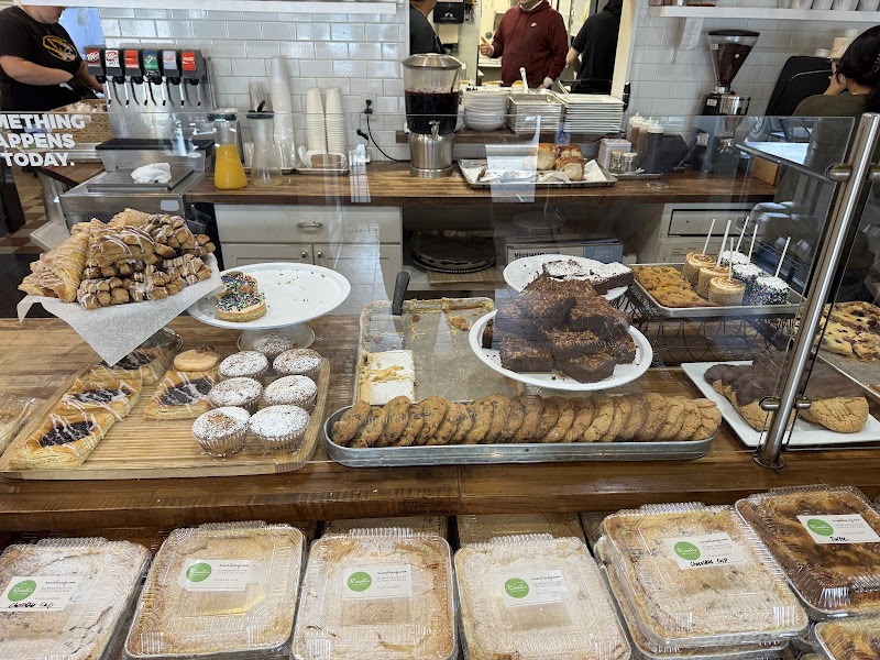 Russell's Cafe & Bakery photo 4