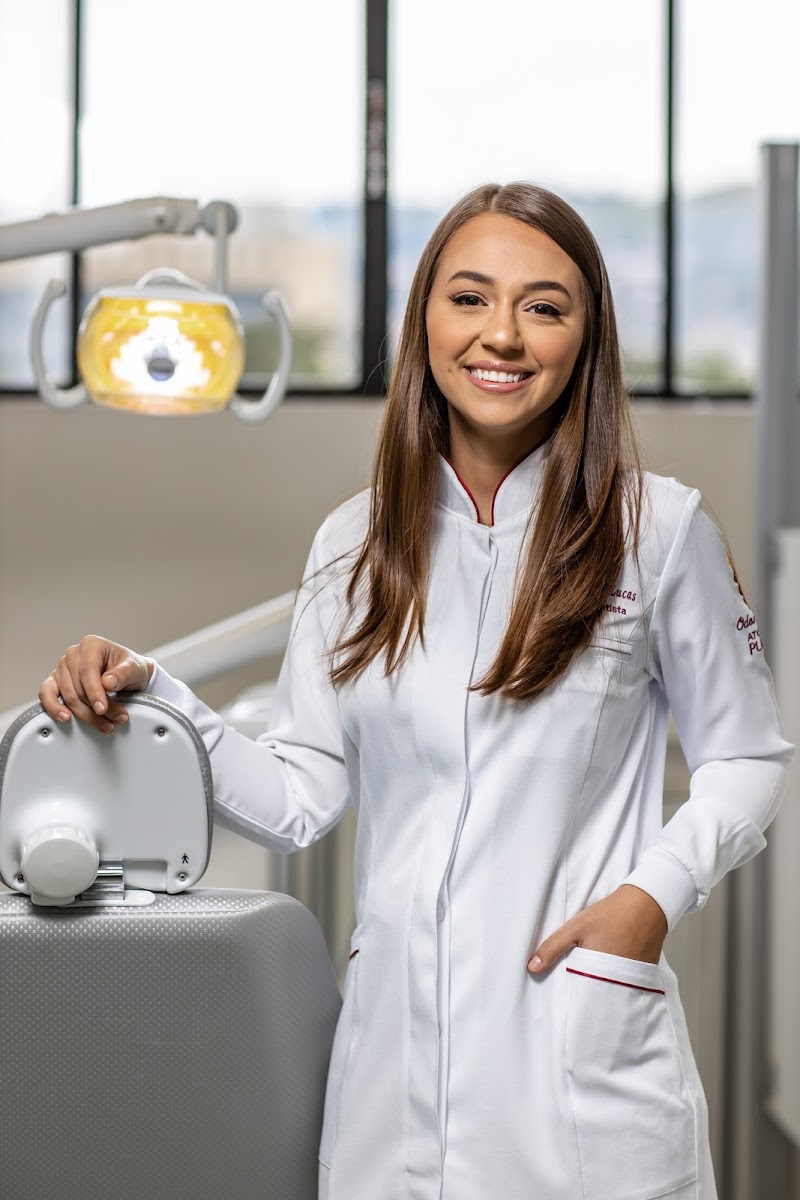 Dra. Gabriela Lucas - Dentista Bom Fim de Porto Alegre - foto 3