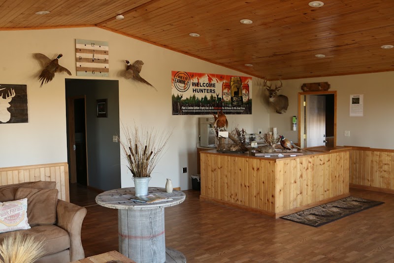 Royal Flush Hunting Lodge - Photo 2
