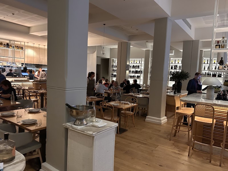 Alpha Dining photo 4