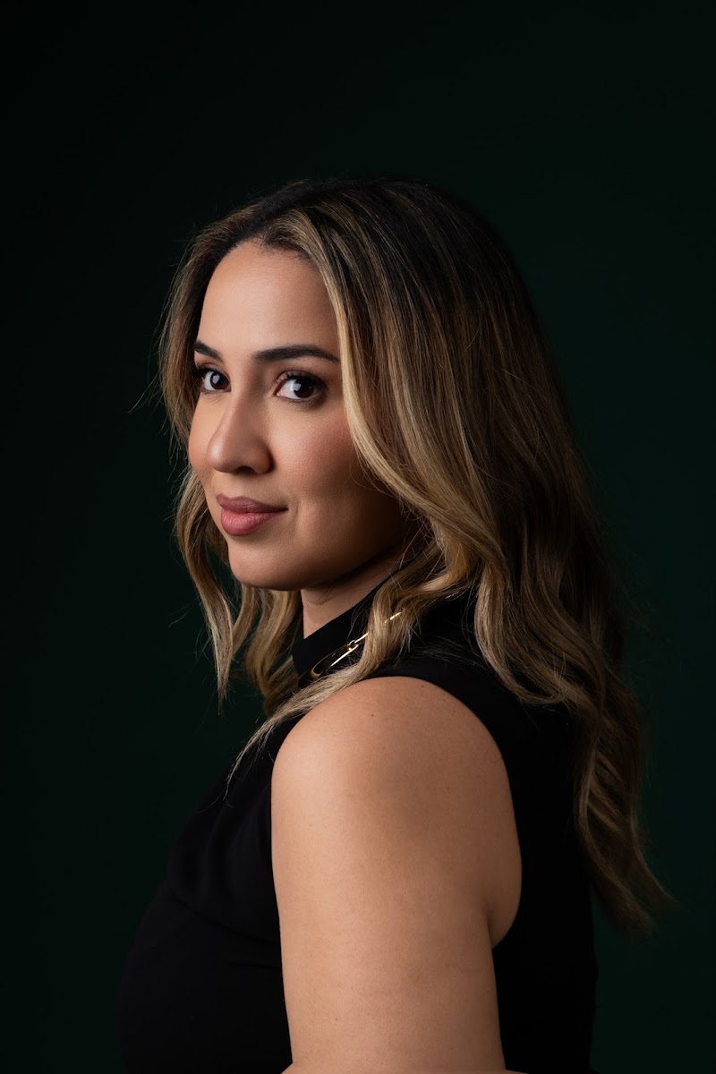 Dra Jaqueline Moreira | Ortodontia | clínica geral | implantes | prótese - foto 4