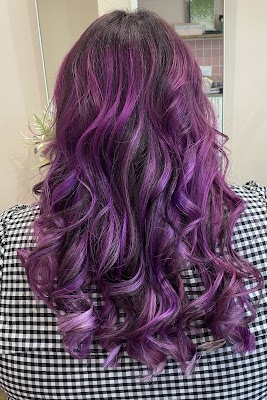 Hair on Asquith Avenue photo 3