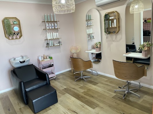 Hair on Asquith Avenue photo 2