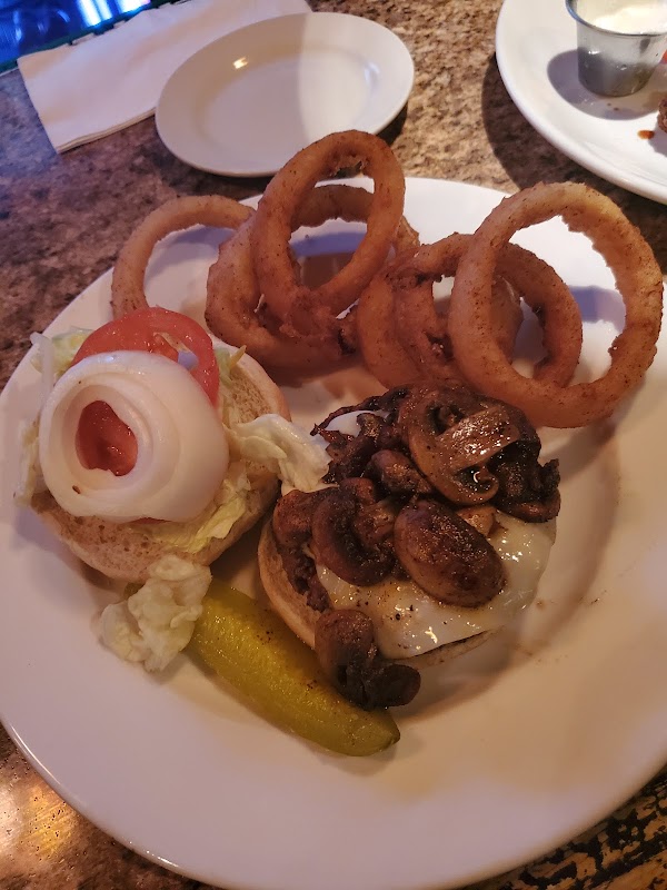 Manhattan's Food and Spirits photo 3